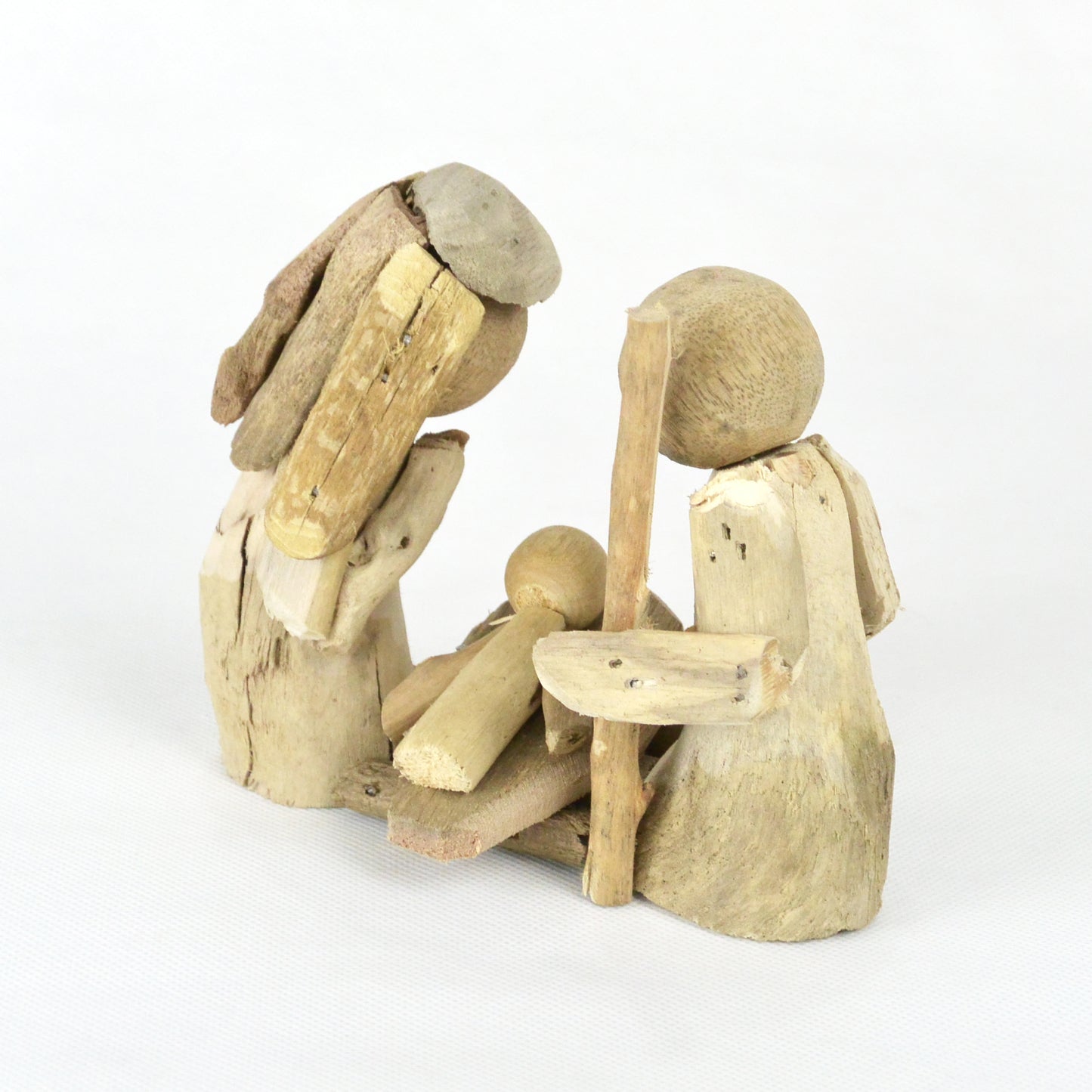 DRIFTWOOD NATIVITY 05